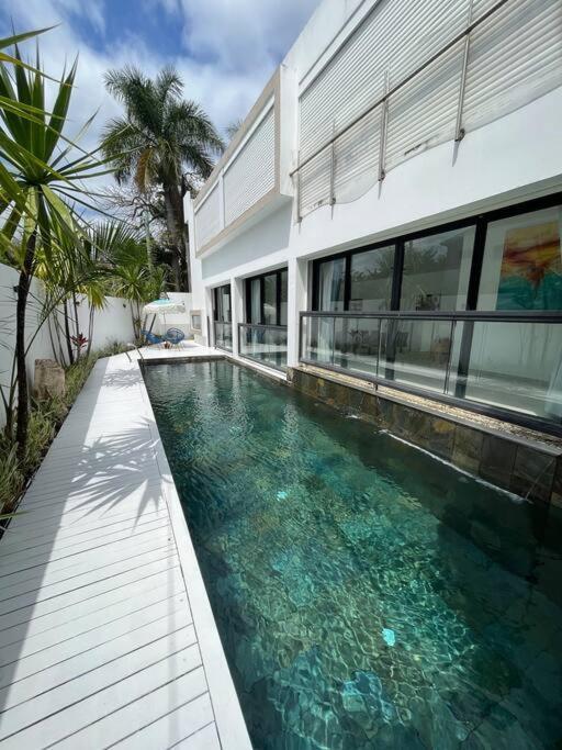 Villa Moderne A Trou-aux-Biches Exteriér fotografie